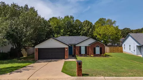 43 Meadow Ridge Loop, Maumelle, AR 72113