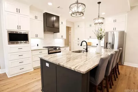 Kitchen - 1 Whippoorwill Dr, Greenbrier, AR 72058 photo 1 of 5
