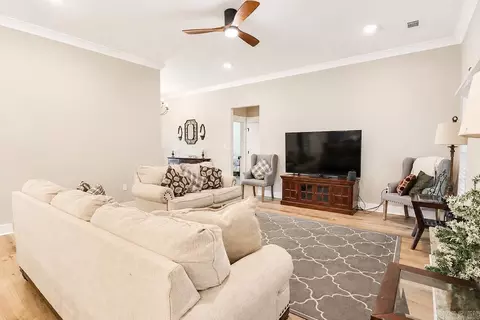 Living - 1 Whippoorwill Dr, Greenbrier, AR 72058 photo 2 of 2