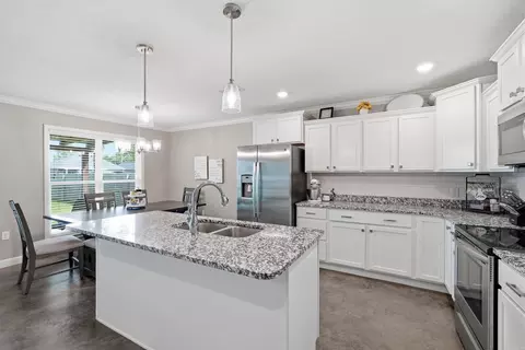 Kitchen - 1630 Trison Ln, Conway, AR 72032 photo 2 of 4