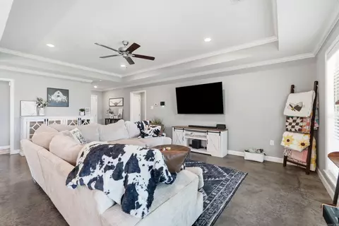 Living - 1630 Trison Ln, Conway, AR 72032 photo 1 of 1
