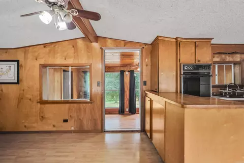 9 Bear Crk, Amity, AR 71921 photo 11
