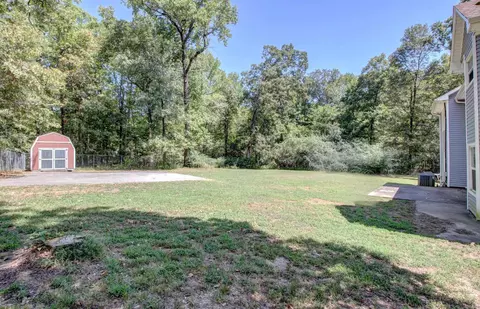 Exterior - 1400 Cedar Dr, Bryant, AR 72022 photo 3 of 6