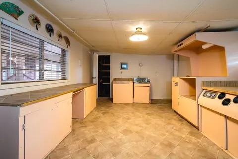 Kitchen - 4976 Hwy 9, Springfield, AR 72157 photo 5 of 5