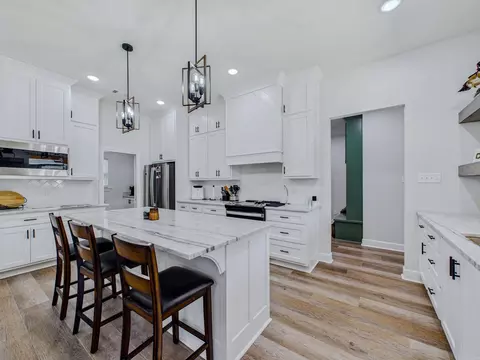 Kitchen - 15 Denali Cv, Cabot, AR 72023 photo 1 of 6