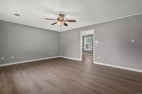 Living - 307 Ray St, Cabot, AR 72023 photo 1 of 3