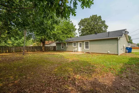 Exterior - 307 Ray St, Cabot, AR 72023 photo 7 of 13