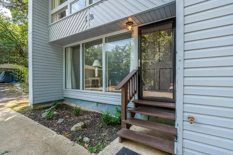 18 Troza Ln, Hot Springs Village, AR 71909