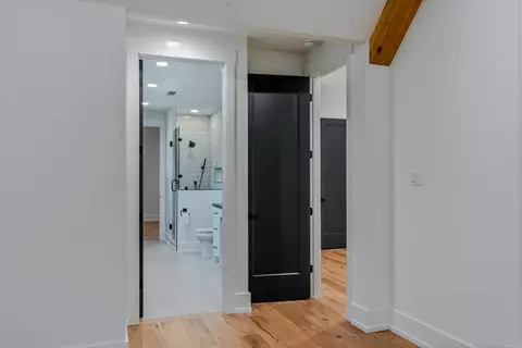Entry Way - 6032 Charley Pl, Benton, AR 72019 photo 6 of 6