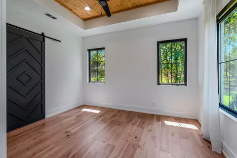 Bedroom - 6032 Charley Pl, Benton, AR 72019 photo 1 of 6