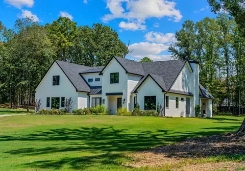 Exterior - 6032 Charley Pl, Benton, AR 72019 photo 3 of 6