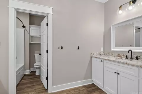 Bath - 18 Brookeview, Greenbrier, AR 72058 photo 3 of 5