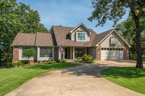 106 Coca Bay Pt, Hot Springs, AR 71913
