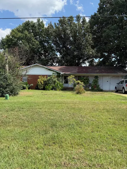 3901 3809 Linwood Dr, Paragould, AR 72450