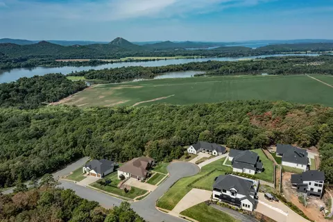 View/Area - 3 Eagle Cv, Maumelle, AR 72113 photo 1 of 5
