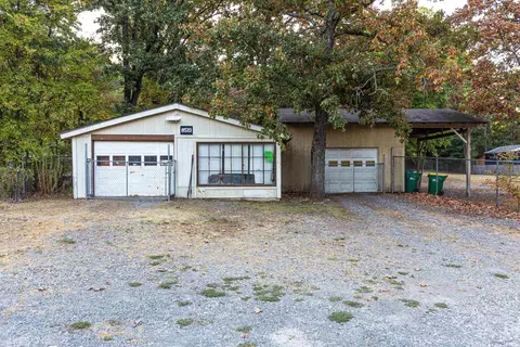 8519 Arch St Pike, Little Rock, AR 72206