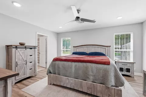 Bedroom - 1400 Siebenmorgen Rd, Conway, AR 72032 photo 2 of 6