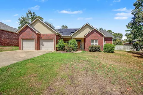 142 Wildwood Forest Rd, Hot Springs, AR 71913