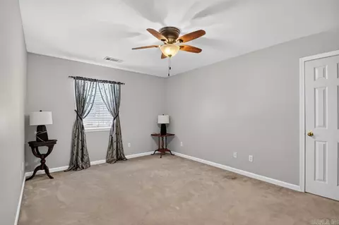 Bedroom - 700 Bridgewater Dr, Benton, AR 72019 photo 5 of 6