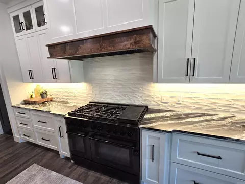 Kitchen - 39 Republican Loop, Greenbrier, AR 72058 photo 3 of 6