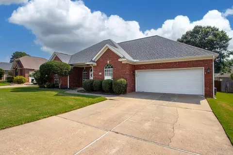 Exterior - 2212 Defoe Cir, Bryant, AR 72022 photo 2 of 4