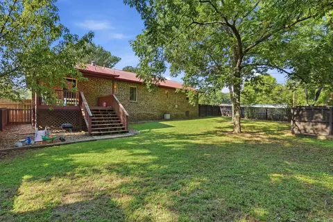 Exterior - 534 Main St, Clinton, AR 72031 photo 5 of 8