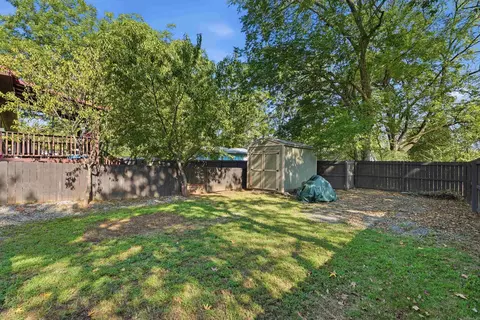Exterior - 534 Main St, Clinton, AR 72031 photo 4 of 8