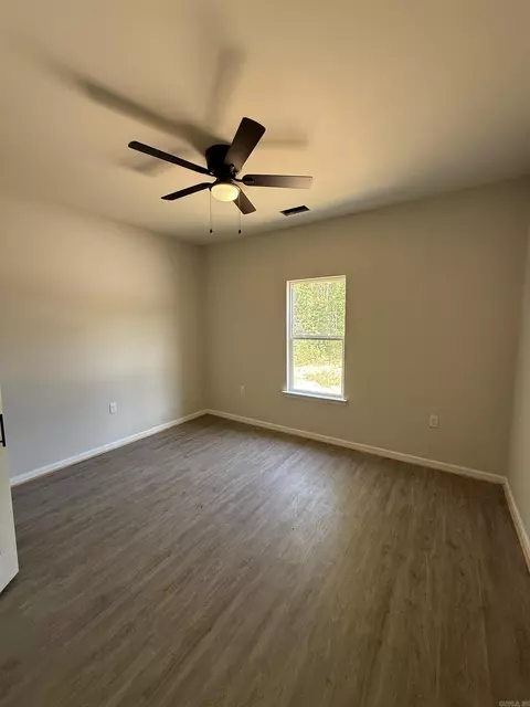 Bedroom - 531 Madeleine Cir, Austin, AR 72007 photo 3 of 4