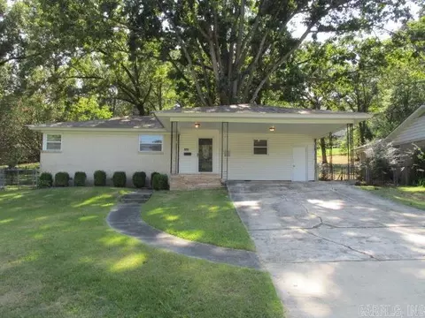 3811 Idlewild, North Little Rock, AR 72116