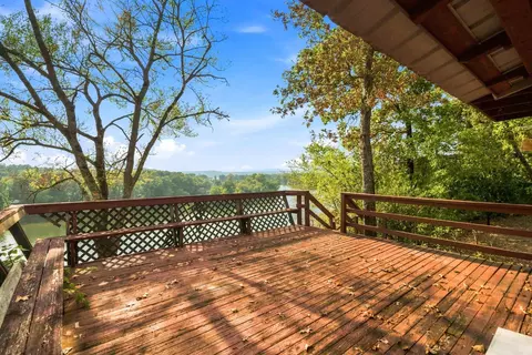 310 Vanadium Cir, Hot Springs, AR 71913