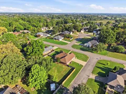 View/Area - 1505 Pinefield Dr, Conway, AR 72034 photo 3 of 7