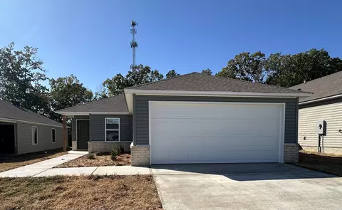 1637 Rambling Brook Dr, Benton, AR 72015