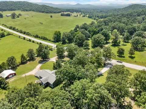View/Area - 5948 Push Mountain Rd, Norfork, AR 72658 photo 5 of 8