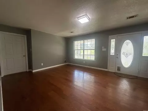 Living - 258 Dingler Rd, Donaldson, AR 71941 photo 1 of 9