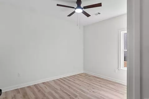 Bedroom - 516 Madeleine Cir, Austin, AR 72007 photo 7 of 10