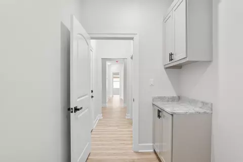 Entry Way - 524 Madeleine Cir, Austin, AR 72007 photo 6 of 8
