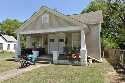 Exterior - 1030 Clifton St, Conway, AR 72034 photo 3 of 6