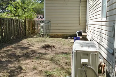 Exterior - 1030 Clifton St, Conway, AR 72034 photo 4 of 6