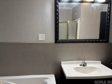 Bath - 100 E 13th St, Smackover, AR 71762 photo 6 of 8