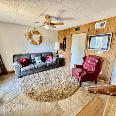 Living - 24 Roberts Rd, Edgemont, AR 72044 photo 4 of 4
