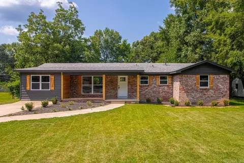 6 Dee Dee Cir, Little Rock, AR 72223