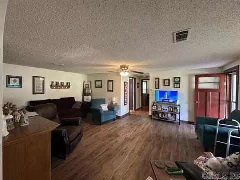 Living - 502 S Main St, Beebe, AR 72012 photo 2 of 3
