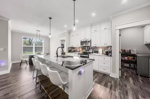Kitchen - 15 Libra Ln, Ward, AR 72176 photo 1 of 1