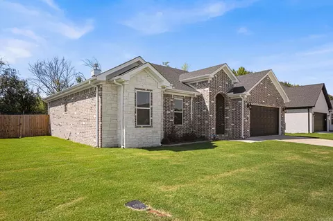 Exterior - 15 Libra Ln, Ward, AR 72176 photo 4 of 7