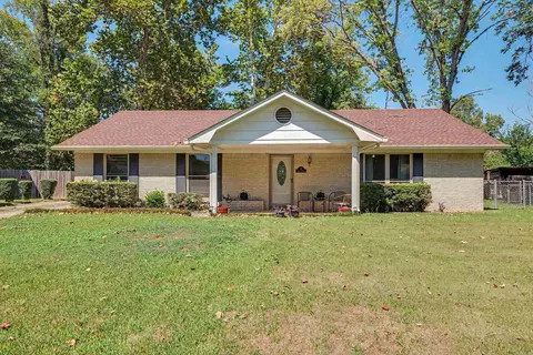 4 Malcolm Cv, Little Rock, AR 72209