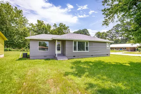 601 W Wilbur Mls, Kensett, AR 72082