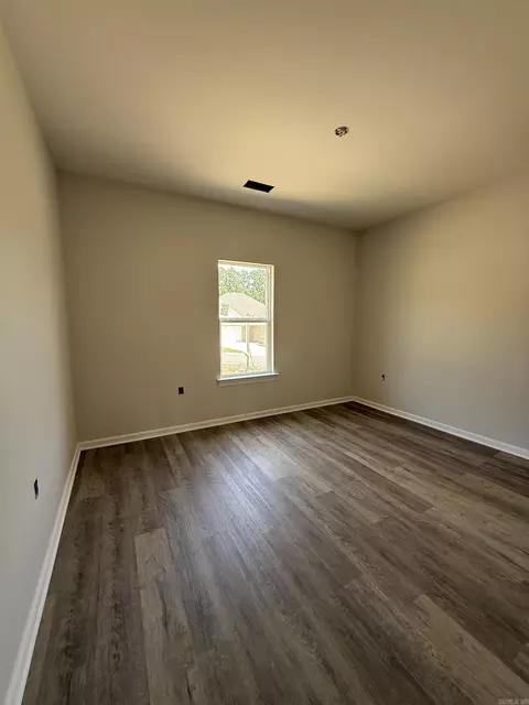 Bedroom - 507 Madeleine Cir, Austin, AR 72007 photo 2 of 4