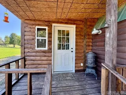 Exterior - 366 Jaybird Ln, Searcy, AR 72143 photo 2 of 3