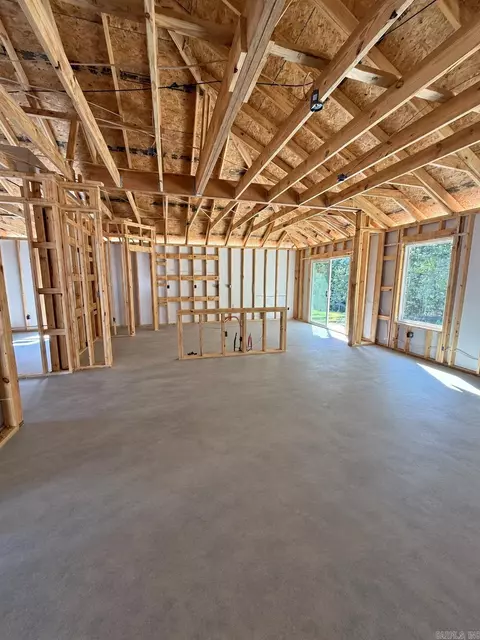 1544 Meadows Dr, Benton, AR 72019 photo 4
