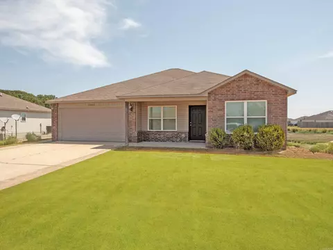 12800 Faulkner Crossing Dr, North Little Rock, AR 72117